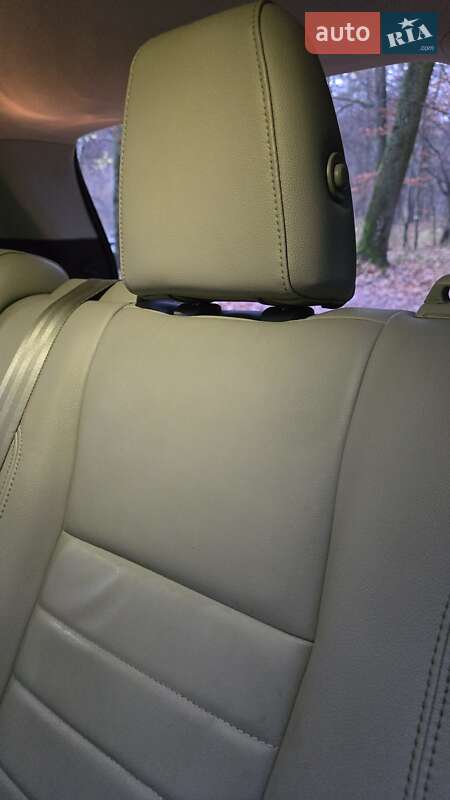 Внедорожник / Кроссовер Ford Escape 2015 в Львове