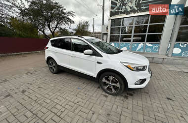 Внедорожник / Кроссовер Ford Escape 2018 в Житомире