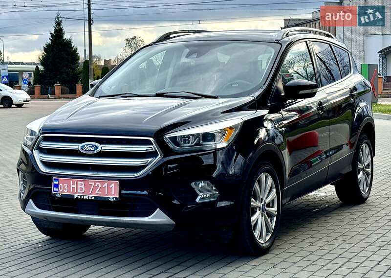 Внедорожник / Кроссовер Ford Escape 2017 в Житомире