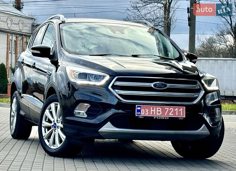 Внедорожник / Кроссовер Ford Escape 2017 в Житомире