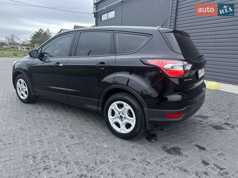 Позашляховик / Кросовер Ford Escape 2016 в Кропивницькому