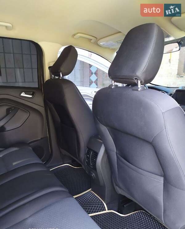 Внедорожник / Кроссовер Ford Escape 2017 в Ровно фото 25 Внедорожник / Кроссовер Ford Escape 2017 в Ровно