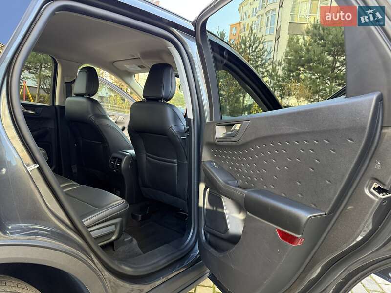 Внедорожник / Кроссовер Ford Escape 2019 в Ивано-Франковске фото 54 Внедорожник / Кроссовер Ford Escape 2019 в Ивано-Франковске