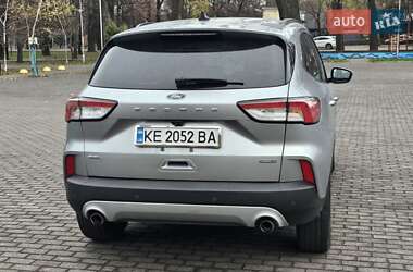 Внедорожник / Кроссовер Ford Escape 2021 в Каменском