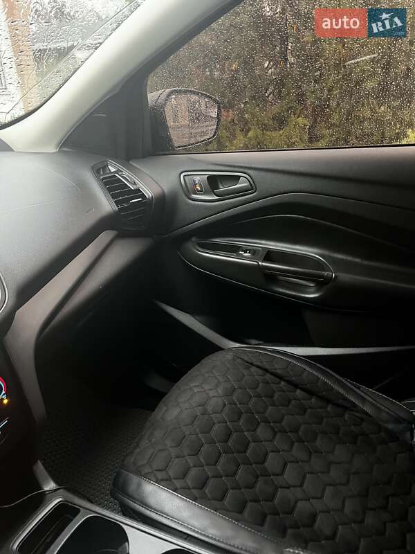 Позашляховик / Кросовер Ford Escape 2018 в Царичанці фото 20 Позашляховик / Кросовер Ford Escape 2018 в Царичанці