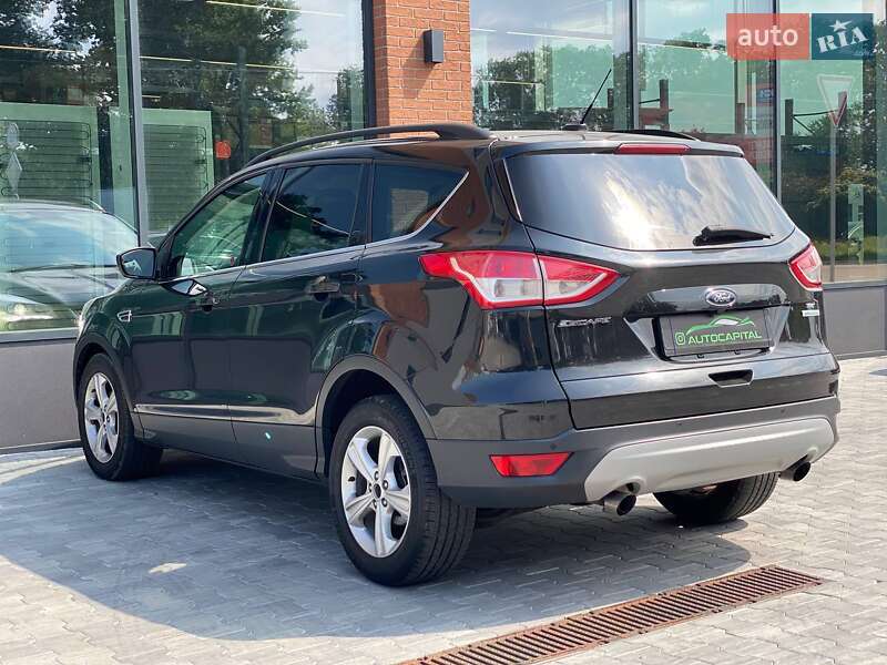 Внедорожник / Кроссовер Ford Escape 2015 в Киеве