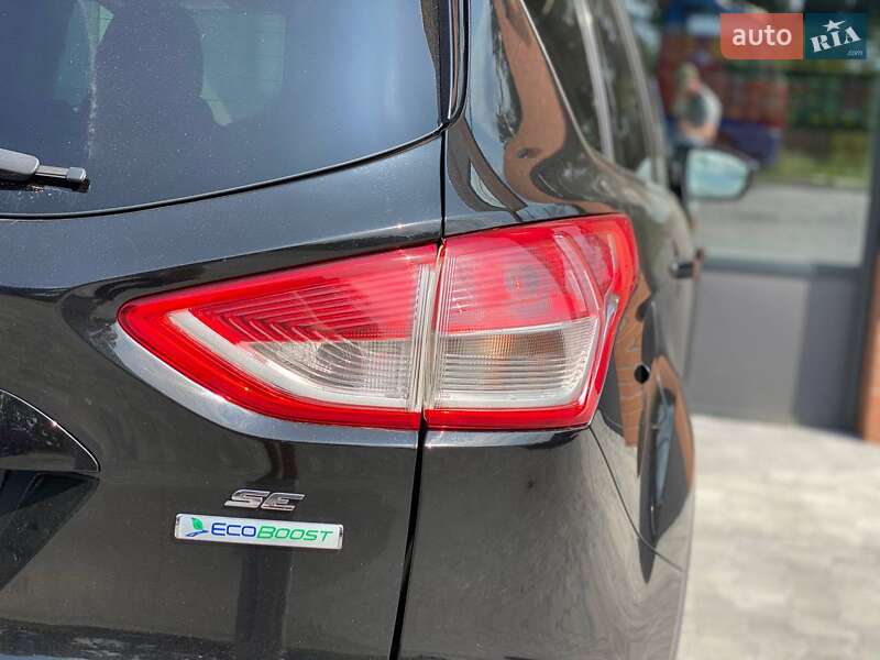 Внедорожник / Кроссовер Ford Escape 2015 в Киеве