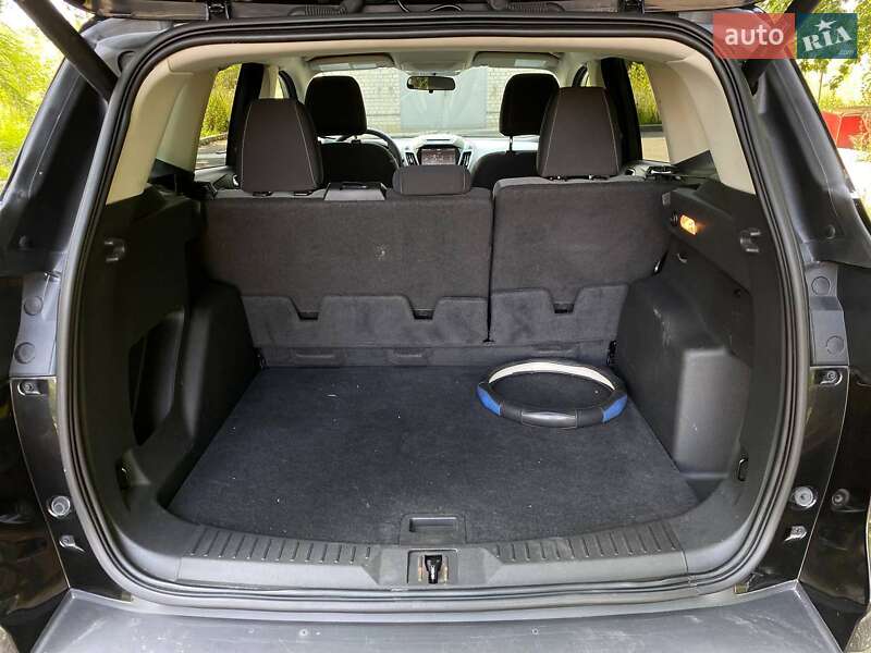 Внедорожник / Кроссовер Ford Escape 2015 в Киеве