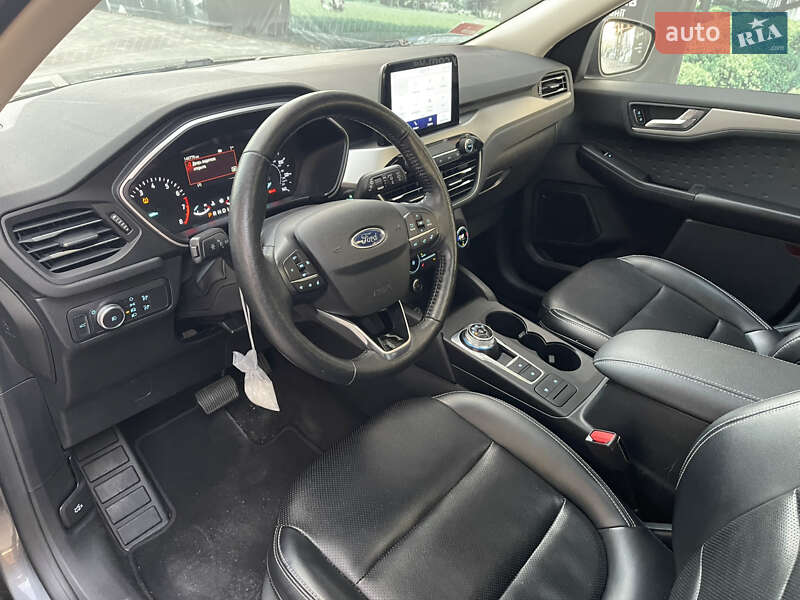 Внедорожник / Кроссовер Ford Escape 2019 в Киеве фото 15 Внедорожник / Кроссовер Ford Escape 2019 в Киеве