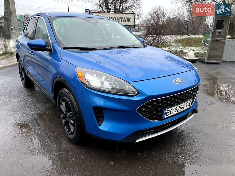 Внедорожник / Кроссовер Ford Escape 2021 в Харькове