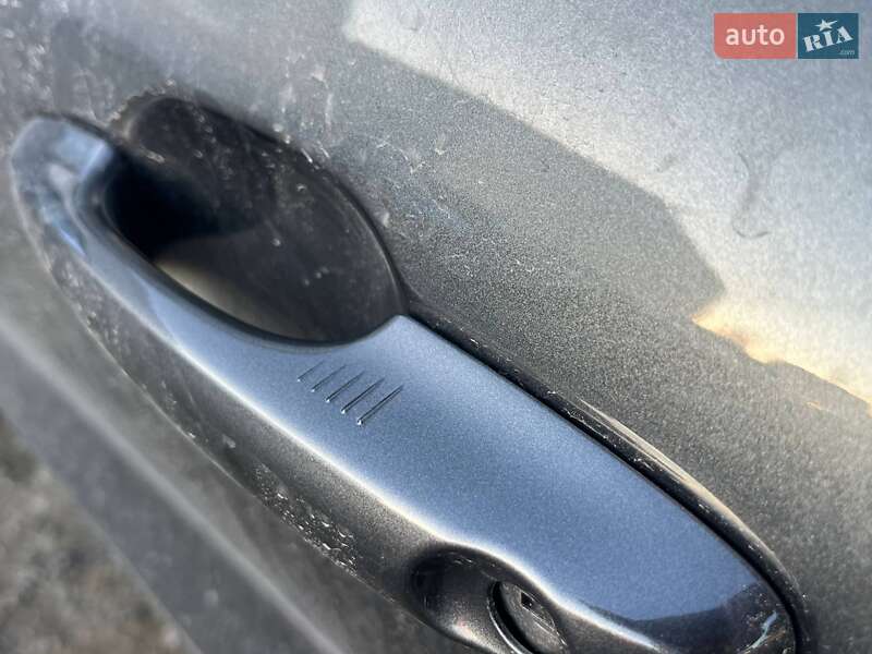 Позашляховик / Кросовер Ford Escape 2020 в Луцьку