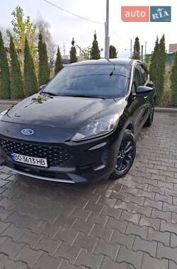 Внедорожник / Кроссовер Ford Escape 2020 в Тернополе
