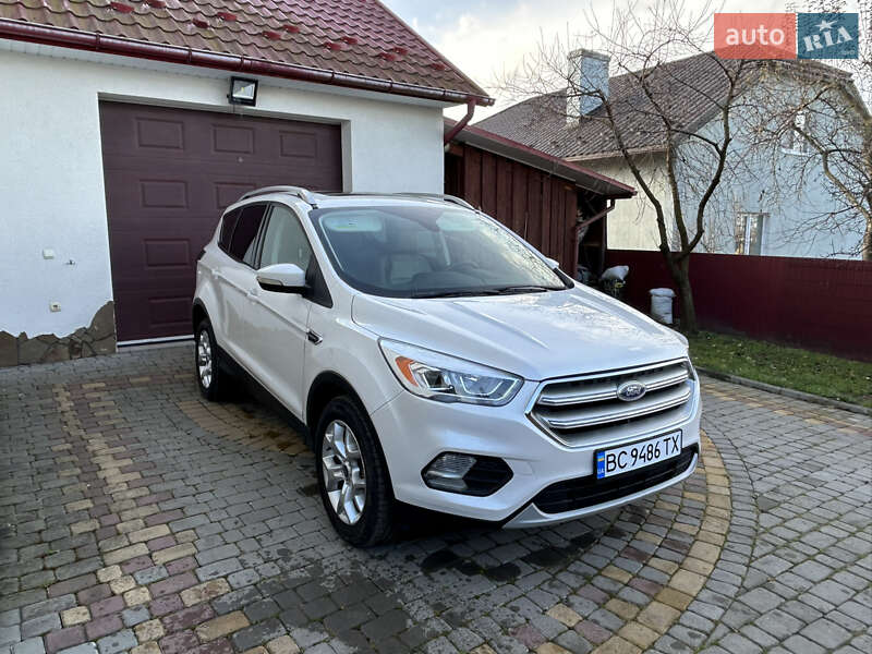 Ford Escape 2016