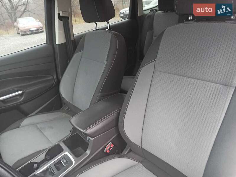 Внедорожник / Кроссовер Ford Escape 2016 в Хмельницком фото 7 Внедорожник / Кроссовер Ford Escape 2016 в Хмельницком