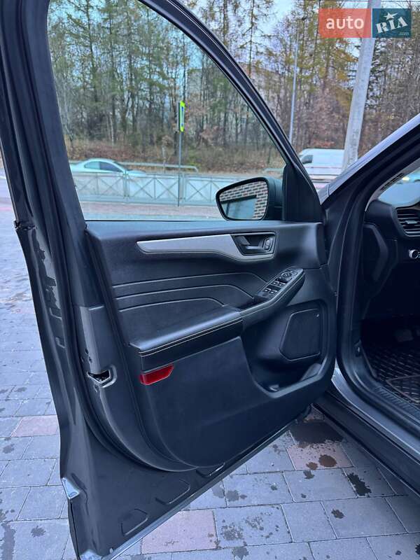 Позашляховик / Кросовер Ford Escape 2021 в Тернополі