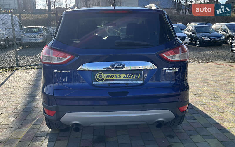 Внедорожник / Кроссовер Ford Escape 2013 в Стрые