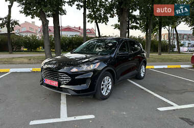 Позашляховик / Кросовер Ford Escape 2021 в Києві