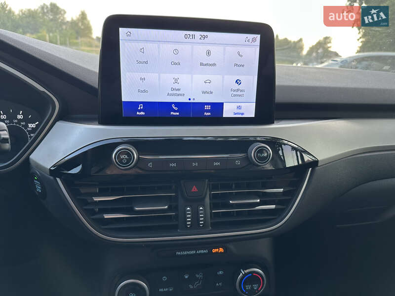 Позашляховик / Кросовер Ford Escape 2021 в Києві