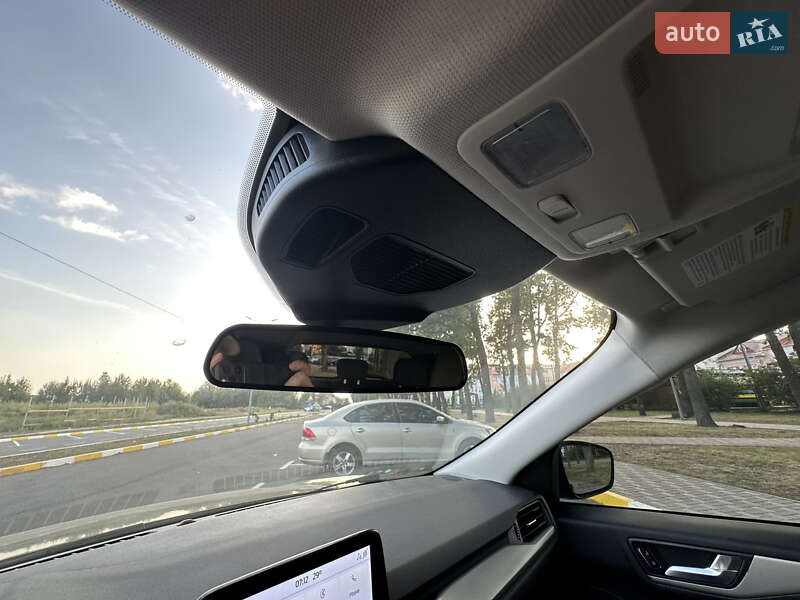 Позашляховик / Кросовер Ford Escape 2021 в Києві