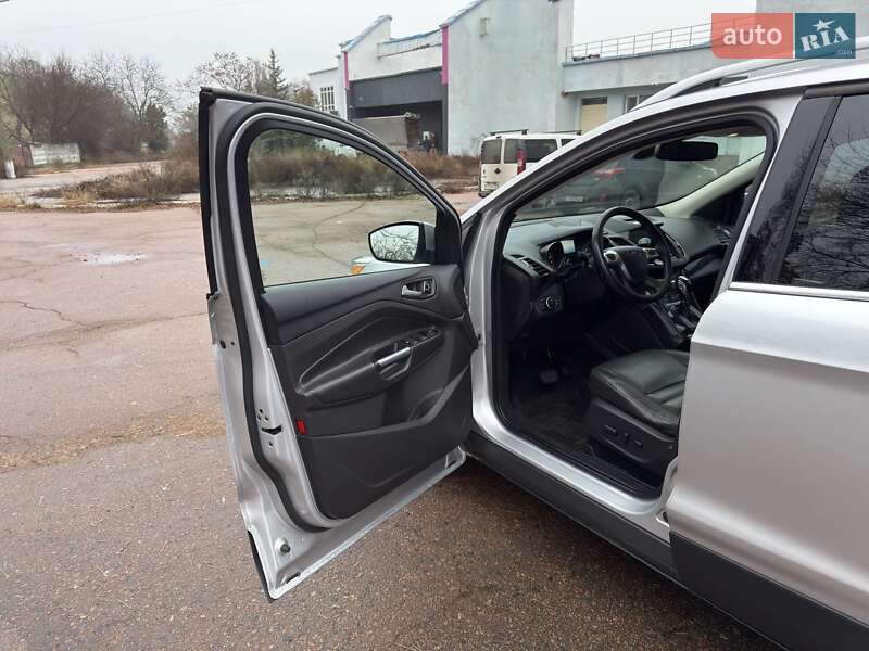 Внедорожник / Кроссовер Ford Escape 2015 в Чернигове фото 9 Внедорожник / Кроссовер Ford Escape 2015 в Чернигове