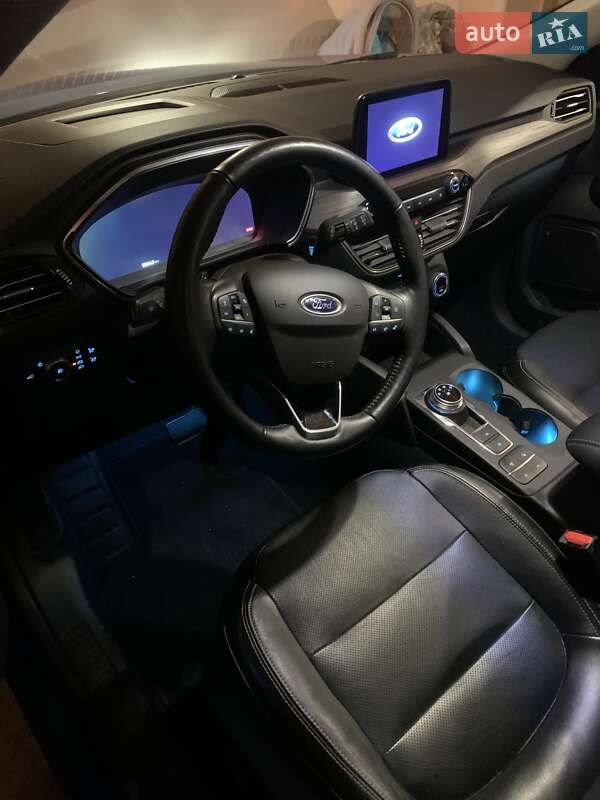 Позашляховик / Кросовер Ford Escape 2019 в Бахмачі