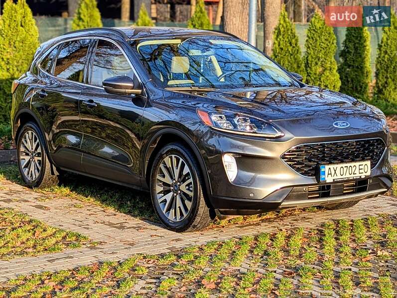Позашляховик / Кросовер Ford Escape 2020 в Харкові