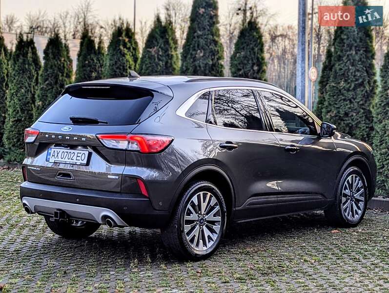 Позашляховик / Кросовер Ford Escape 2020 в Харкові