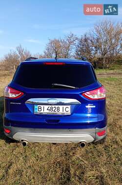 Внедорожник / Кроссовер Ford Escape 2012 в Царичанке