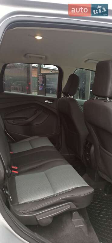 Внедорожник / Кроссовер Ford Escape 2019 в Ивано-Франковске фото 34 Внедорожник / Кроссовер Ford Escape 2019 в Ивано-Франковске