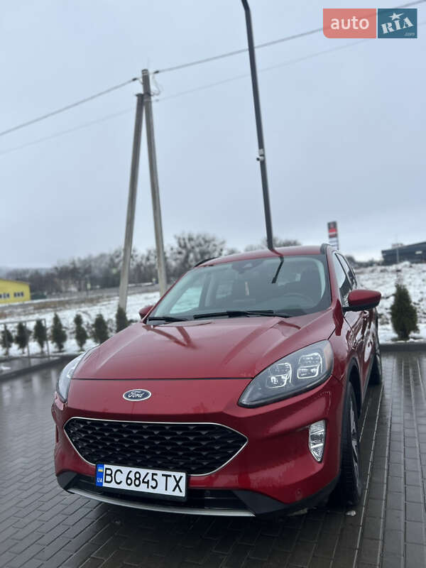 Внедорожник / Кроссовер Ford Escape 2021 в Золочеве