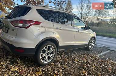 Внедорожник / Кроссовер Ford Escape 2014 в Ужгороде