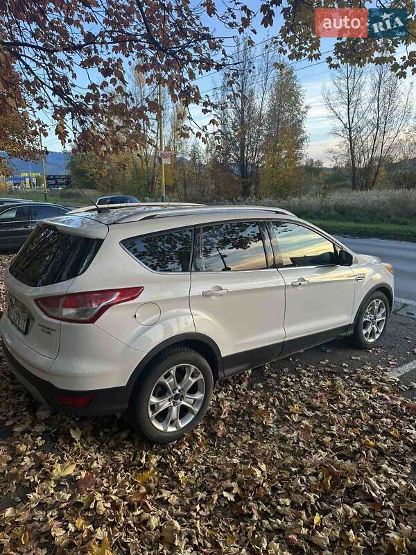 Внедорожник / Кроссовер Ford Escape 2014 в Ужгороде