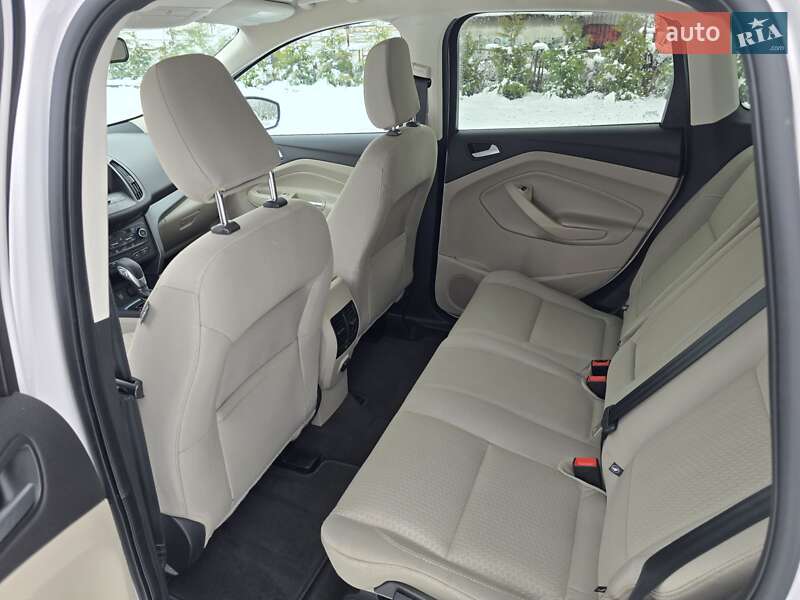 Позашляховик / Кросовер Ford Escape 2019 в Львові