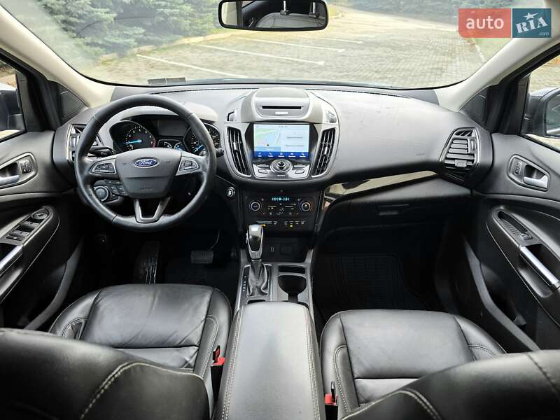 Внедорожник / Кроссовер Ford Escape 2017 в Харькове