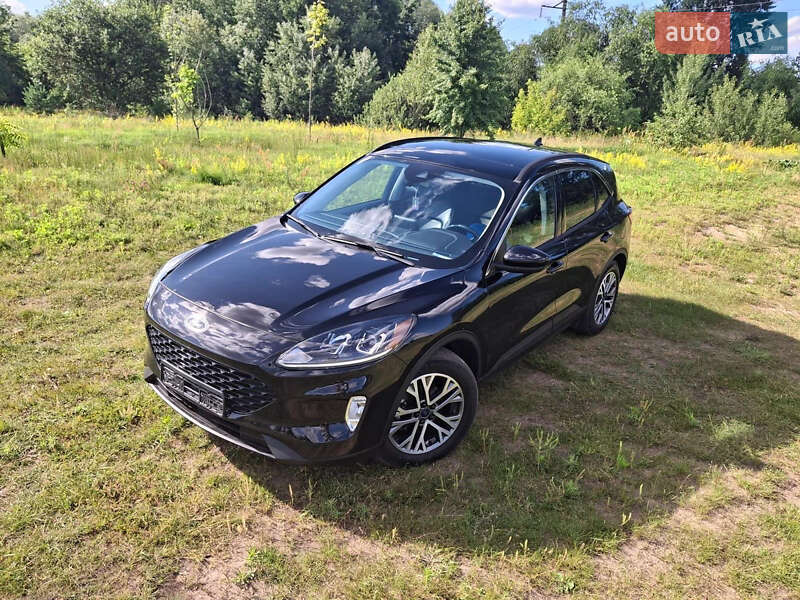 Внедорожник / Кроссовер Ford Escape 2019 в Одессе