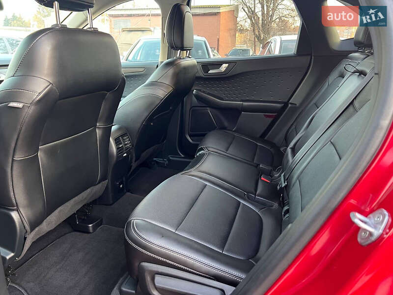 Позашляховик / Кросовер Ford Escape 2019 в Полтаві