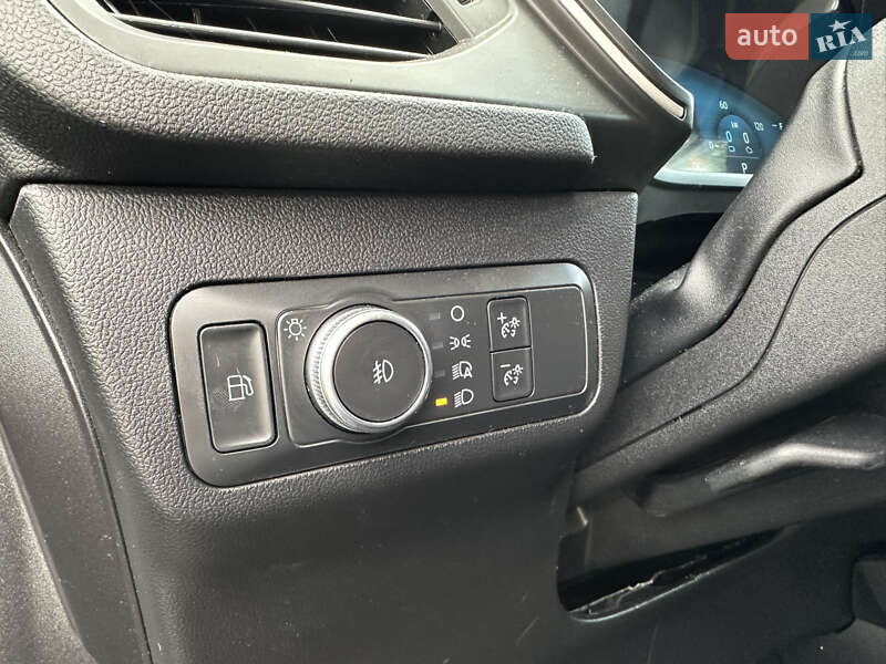 Внедорожник / Кроссовер Ford Escape 2020 в Львове