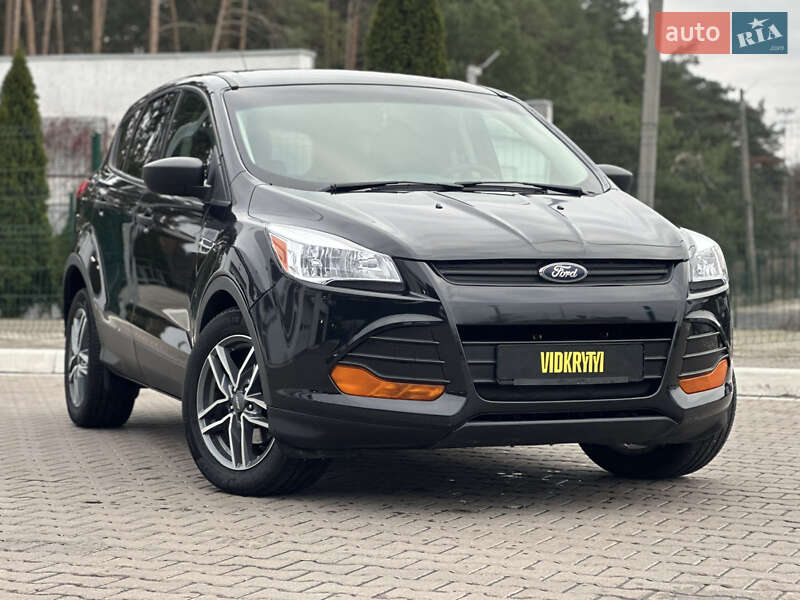 Позашляховик / Кросовер Ford Escape 2015 в Києві