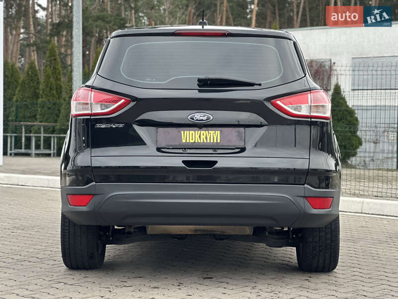 Позашляховик / Кросовер Ford Escape 2015 в Києві