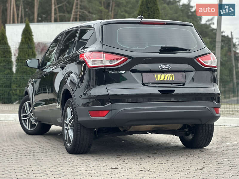 Позашляховик / Кросовер Ford Escape 2015 в Києві