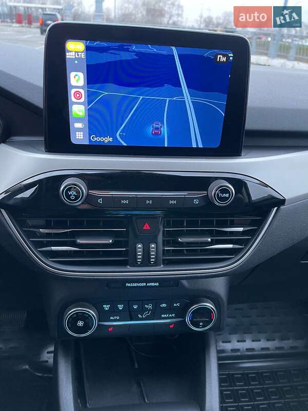 Внедорожник / Кроссовер Ford Escape 2020 в Киеве