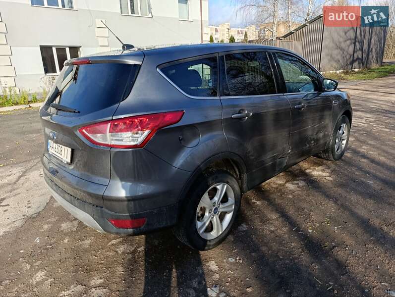 Внедорожник / Кроссовер Ford Escape 2013 в Киеве