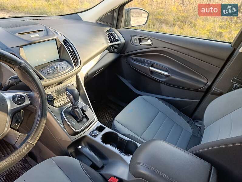 Внедорожник / Кроссовер Ford Escape 2013 в Киеве