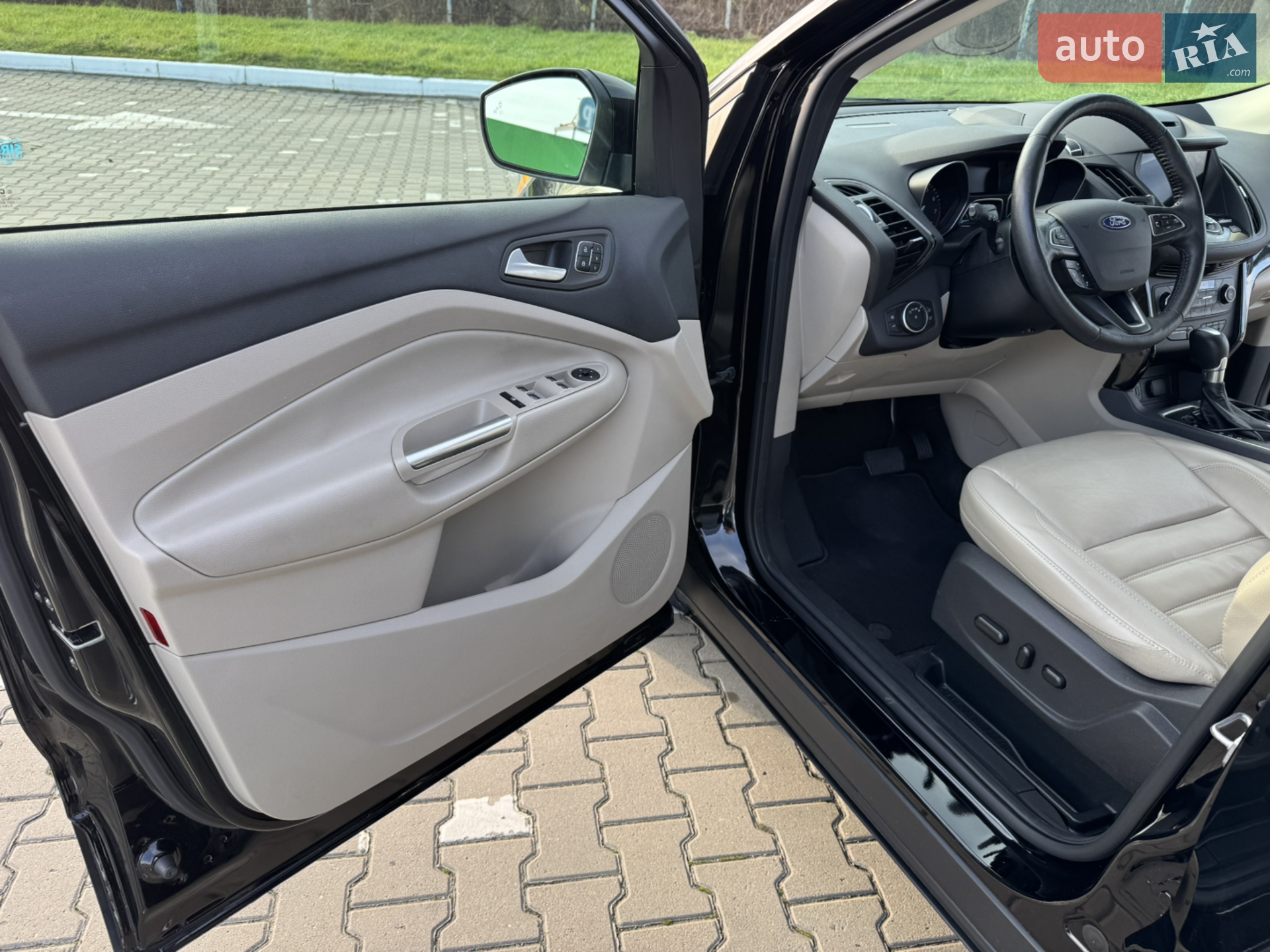 2017 Ford Escape - мініатюра 13