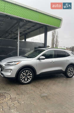 Внедорожник / Кроссовер Ford Escape 2020 в Киеве