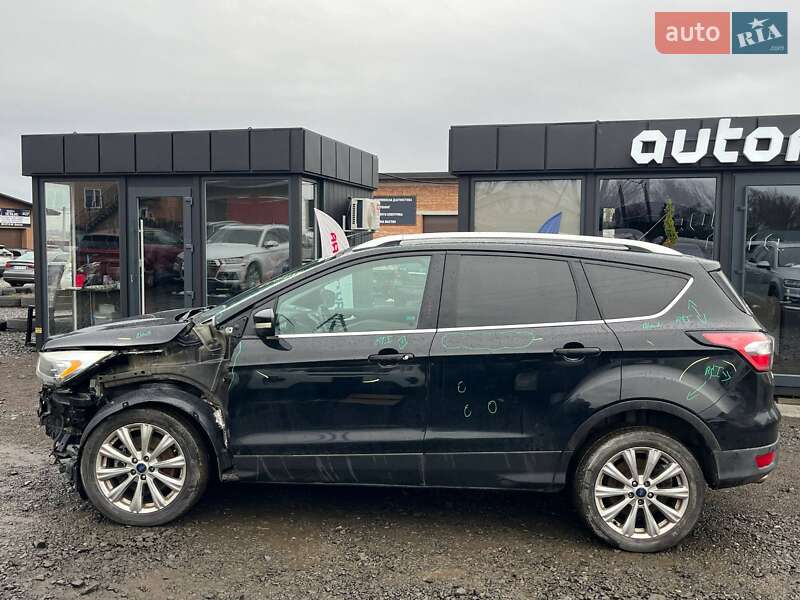 Позашляховик / Кросовер Ford Escape 2017 в Луцьку