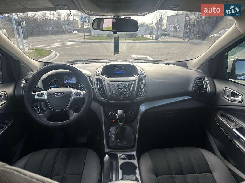 Внедорожник / Кроссовер Ford Escape 2015 в Днепре