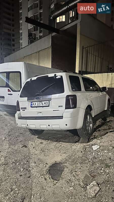 Внедорожник / Кроссовер Ford Escape 2010 в Киеве