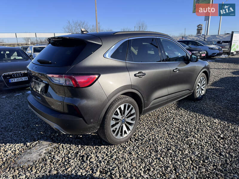 Позашляховик / Кросовер Ford Escape 2020 в Івано-Франківську