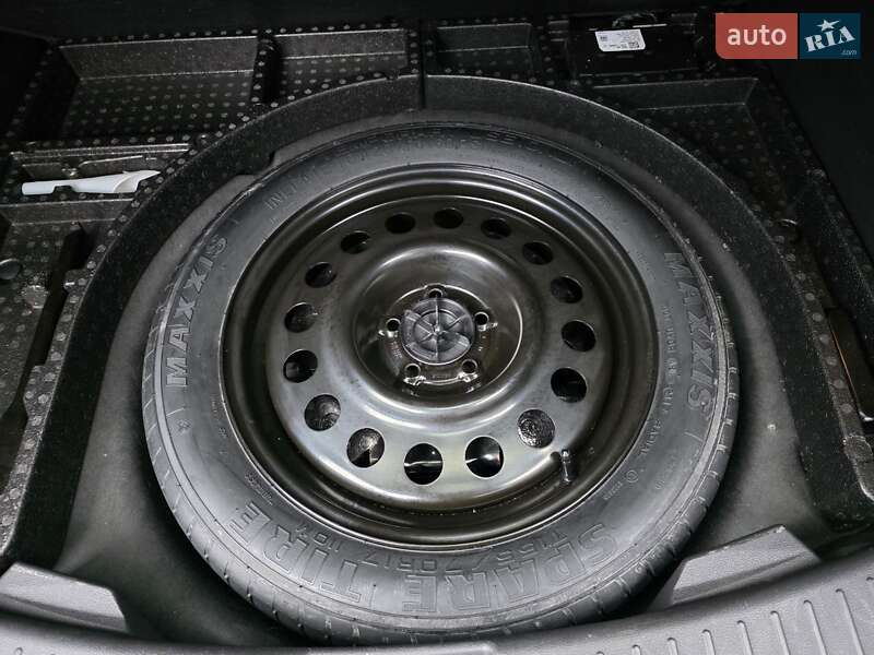 Внедорожник / Кроссовер Ford Escape 2017 в Тернополе